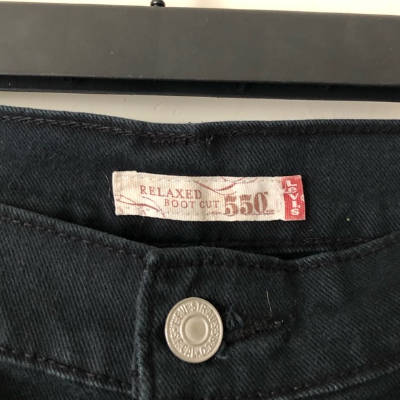 Levi’s 550 Relaxed Boot Cut Black Jeans - Picture 3 of 6